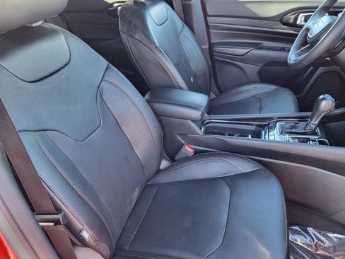 Certified 2023 Jeep Compass Limited image 10