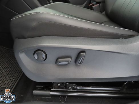 Used 2023 Volkswagen Tiguan SE R-Line FWD image 12