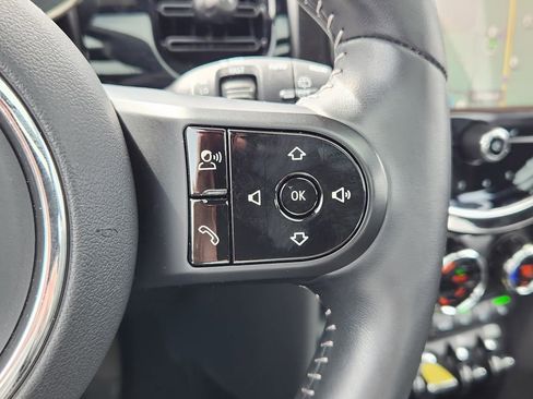 Used 2022 MINI Cooper SE FWD image 19