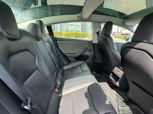 Used 2024 Tesla Model 3 Standard Range image 13