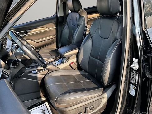Used 2021 Kia Telluride EX w/ EX Premium Package AWD/4WD image 25