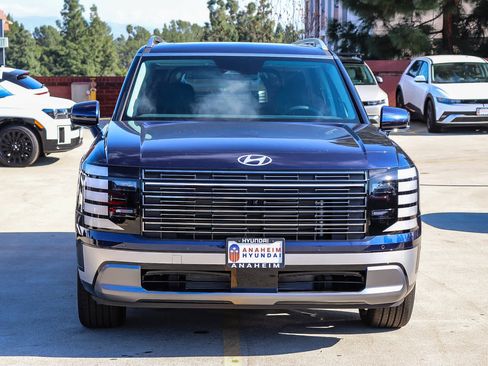 New 2026 Hyundai Palisade Limited FWD image 2