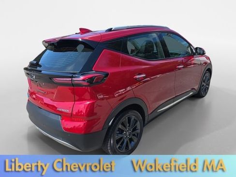 Used 2022 Chevrolet Bolt EUV Premier w/ Launch Edition FWD image 7