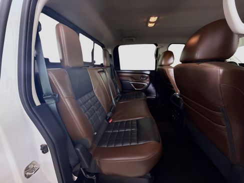 Used 2019 Nissan Titan Platinum Reserve w/ Platinum Utility Package AWD/4WD image 27