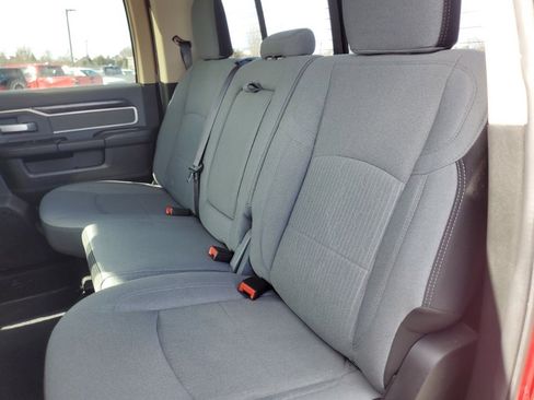 Used 2019 RAM 2500 Big Horn image 32