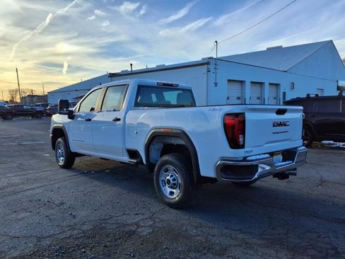 New 2025 GMC Sierra 2500 Pro image 4
