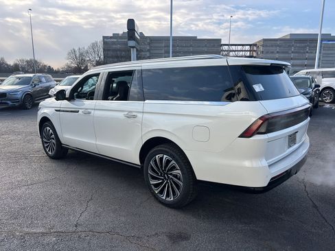 New 2026 Lincoln Navigator L Black Label image 5