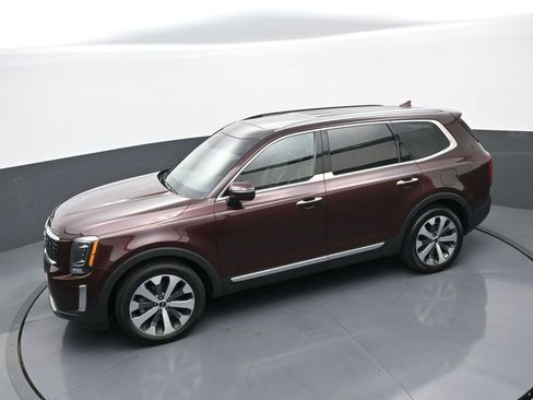 Used 2020 Kia Telluride S AWD/4WD image 33