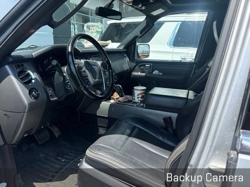 Used 2017 Ford Expedition Max Platinum AWD/4WD image 6