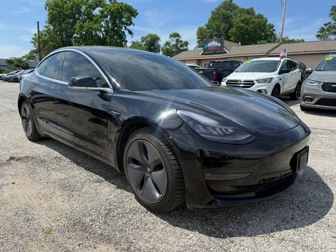 Used 2019 Tesla Model 3 Long Range RWD image 1