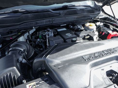 Used 2021 RAM 2500 Big Horn w/ Level 2 Equipment Group AWD/4WD image 11