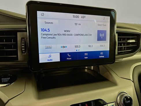 Used 2022 Ford Explorer XLT image 19