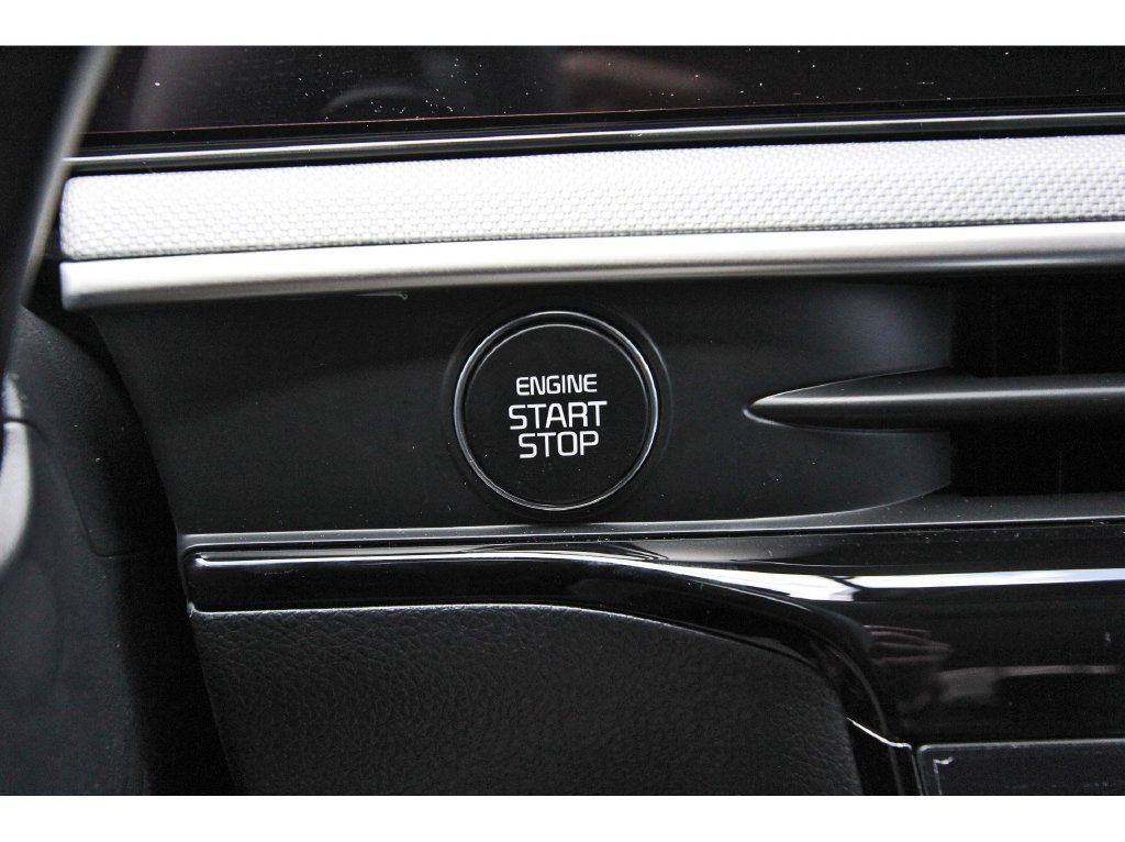 New 2026 Kia K5 LXS FWD image 23
