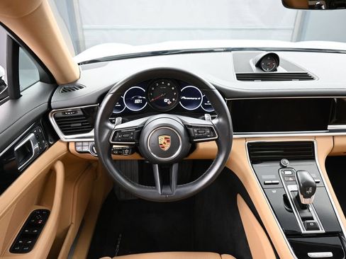 Certified 2023 Porsche Panamera 4 AWD/4WD image 17