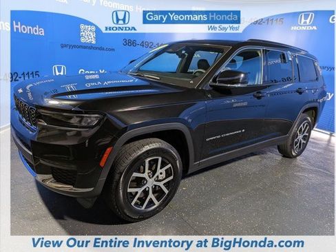 Used 2025 Jeep Grand Cherokee L Limited RWD image 10