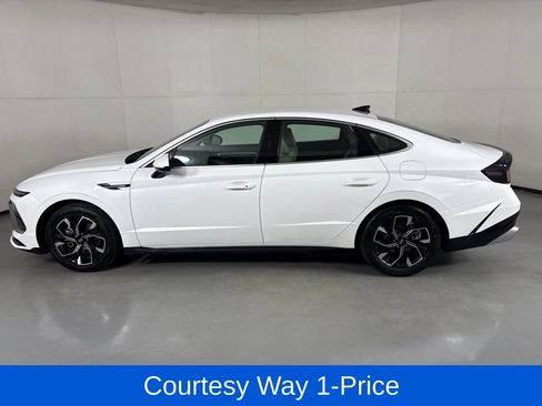 Used 2025 Hyundai Sonata SEL FWD image 6