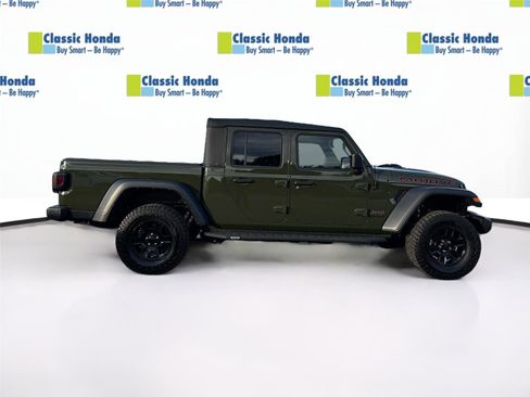Used 2022 Jeep Gladiator Mojave w/ Cold Weather Group image 9