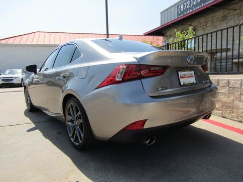 Used 2015 Lexus IS 250 w/ F-Sport Package RWD image 3