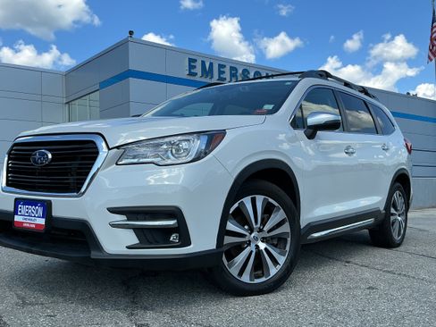 Used 2022 Subaru Ascent Touring AWD/4WD image 3