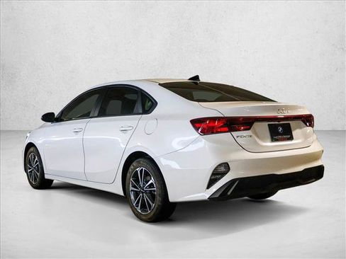 Used 2024 Kia Forte LXS w/ LXS Technology Package image 7