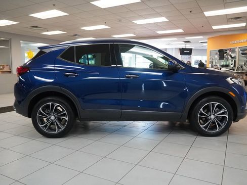 Used 2023 Buick Encore GX Essence FWD image 15