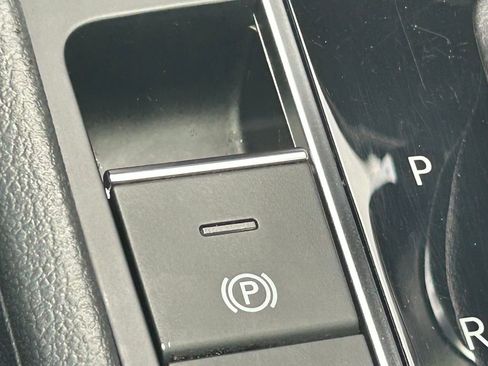 Used 2019 Volkswagen Jetta SE image 54