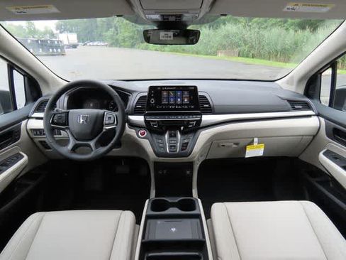 New 2027 Honda Odyssey EX-L image 18