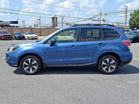 Used 2017 Subaru Forester 2.5i Premium AWD/4WD image 8