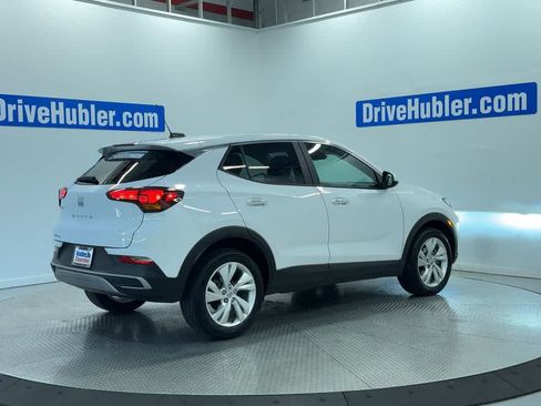 Used 2025 Buick Encore GX Preferred FWD image 2