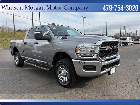 Used 2024 RAM 2500 Tradesman w/ Chrome Appearance Group image 3