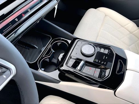 New 2027 BMW 530i w/ M Sport Package RWD image 8