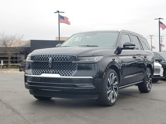 New 2026 Lincoln Navigator Reserve video 2