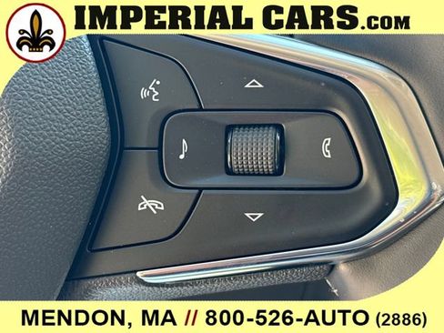 New 2026 Chevrolet Trax LT w/ Driver Confidence Package FWD image 26