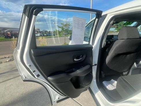 Used 2024 Honda HR-V LX image 26