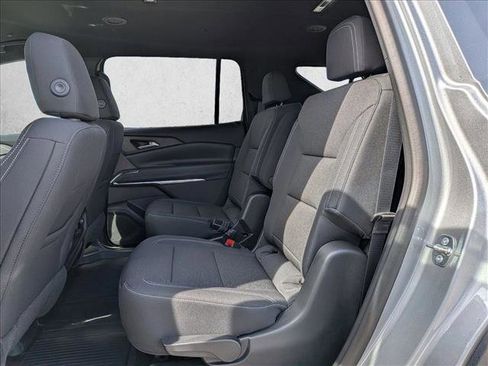 New 2026 Chevrolet Traverse LT w/ LPO, Floor Liner Package AWD/4WD image 25