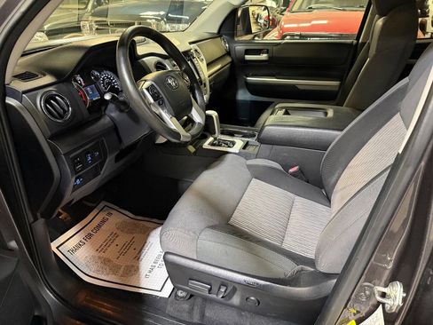 Used 2014 Toyota Tundra SR5 w/ SR5 Upgrade Package image 5