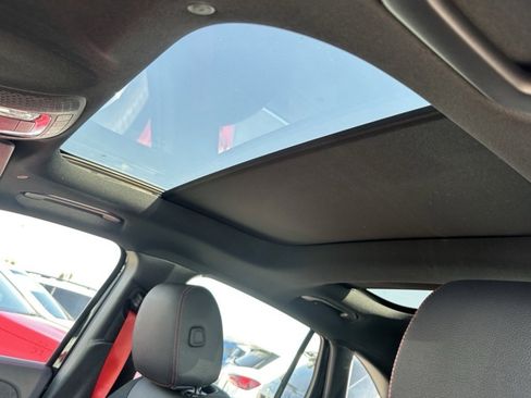 New 2025 Mercedes-Benz GLA 35 AMG 4MATIC image 17