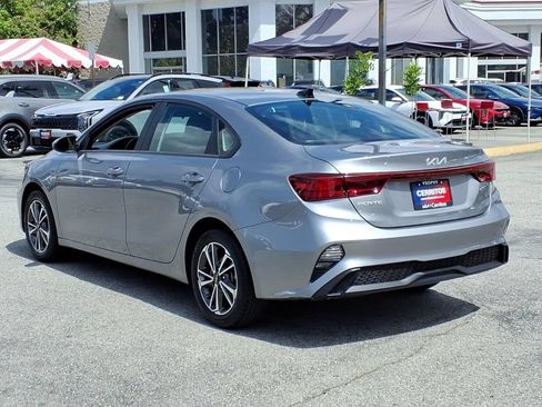 Certified 2024 Kia Forte LXS FWD image 7