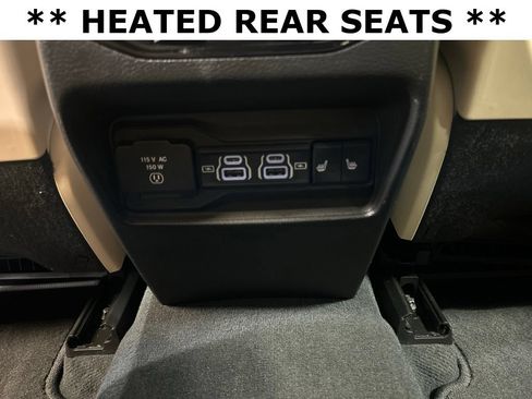 Used 2023 Jeep Grand Cherokee Limited AWD/4WD image 9