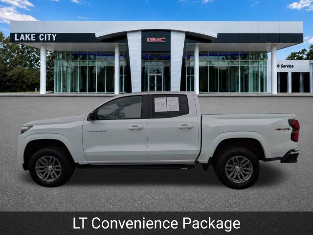 Used 2024 Chevrolet Colorado LT w/ LT Convenience Package III AWD/4WD image 9