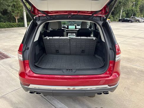 Used 2025 Lincoln Aviator 2WD w/ Equipment Group 101A image 33