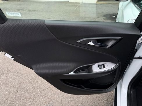 Used 2023 Chevrolet Malibu LT image 22