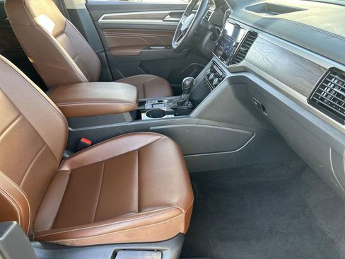Used 2022 Volkswagen Atlas SE image 9