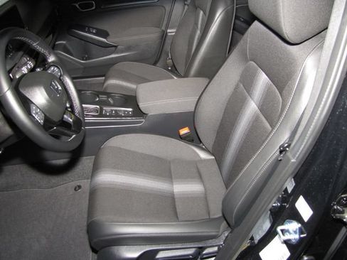 Certified 2026 Honda Civic Sport image 9