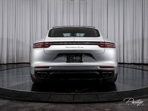 Used 2017 Porsche Panamera Turbo AWD/4WD image 10