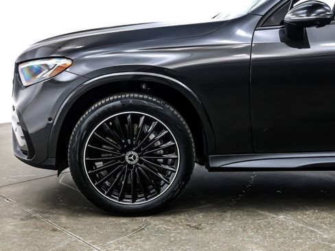 Certified 2024 Mercedes-Benz GLC 300 4MATIC image 12