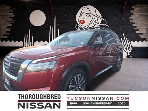 Certified 2022 Nissan Pathfinder Platinum w/ Lighting Package (N92) FWD image 1