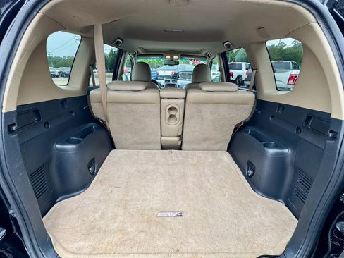 Used 2011 Toyota RAV4 Limited AWD/4WD image 18