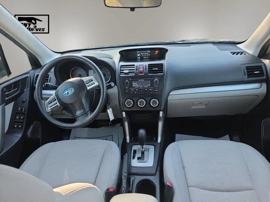 Used 2014 Subaru Forester 2.5i Premium w/ All-Weather Package AWD/4WD image 14