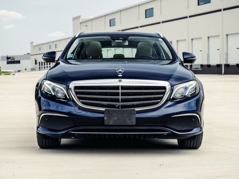 Used 2019 Mercedes-Benz E 450 4MATIC Wagon image 13